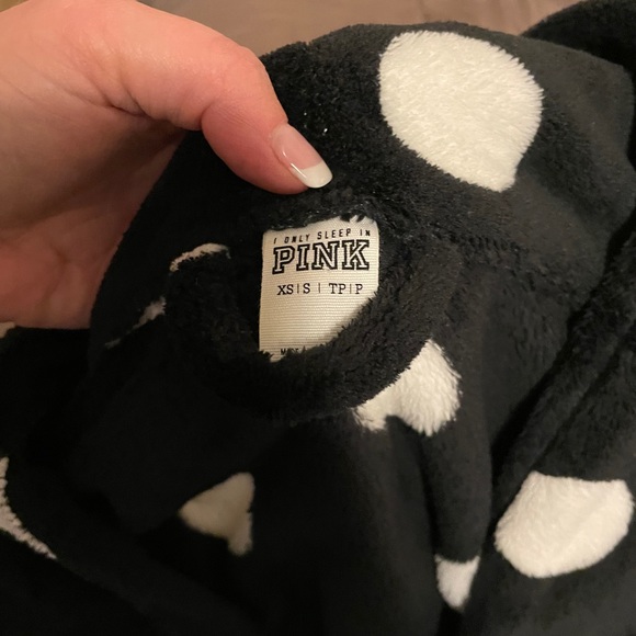 Bathrobe - Picture 3 of 3